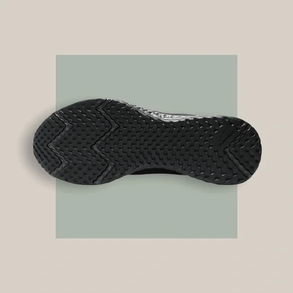 👟 NEW Nike Revolution 5 Shoes - 10 👟 - Picture 3 of 11